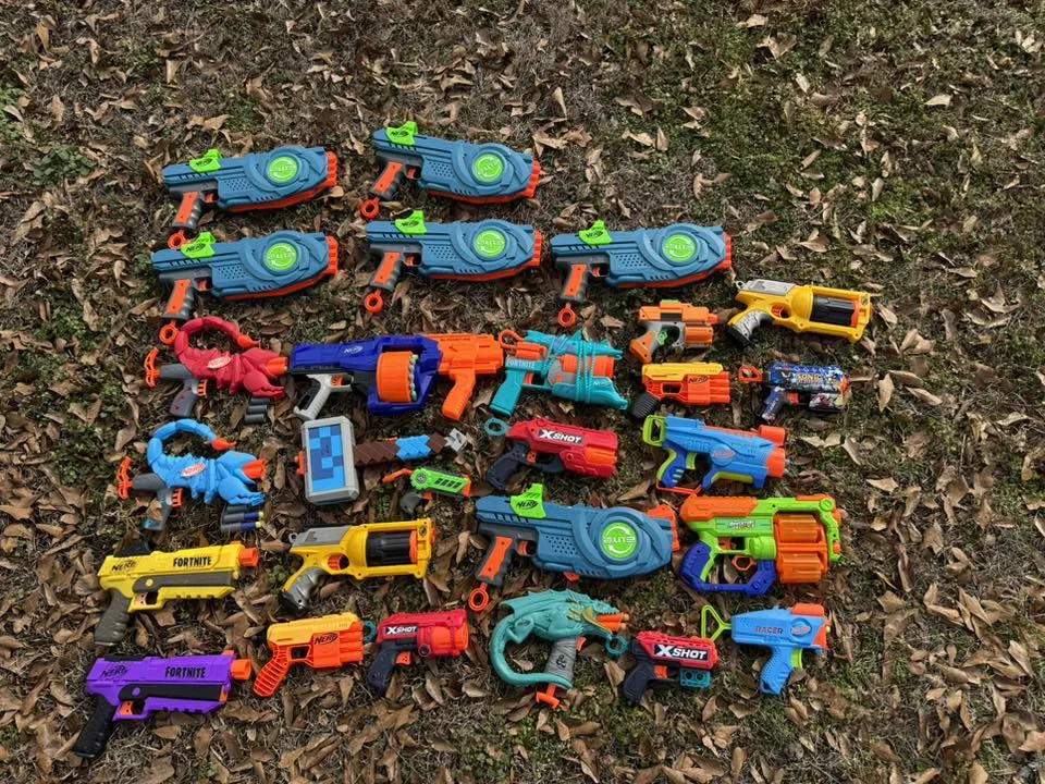 Full collection of 30 Nerf blasters included in every rental kit